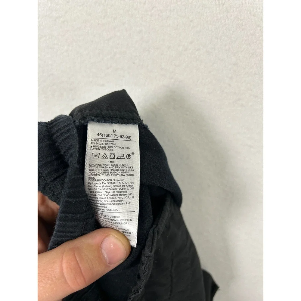 GAP lightweight cotton